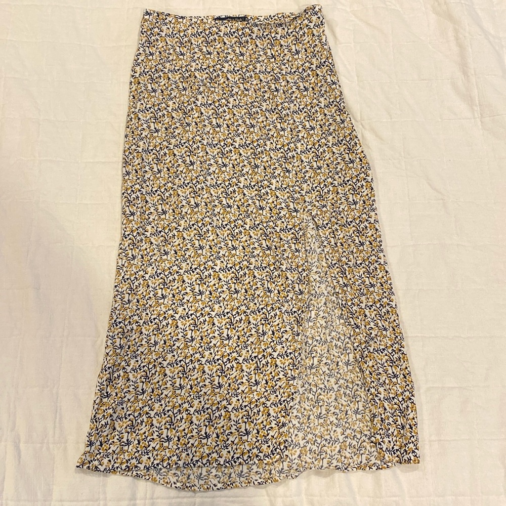 Abercrombie & Fitch Floral Slit Midi Skirt